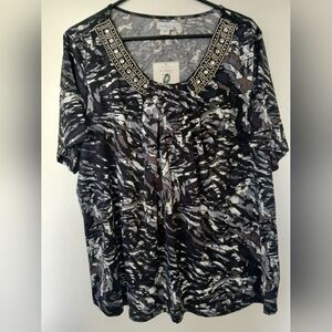 Embellished Scoop Neck Women’s Top in Black & Gray Sz 2x Nwtgs Shirt
